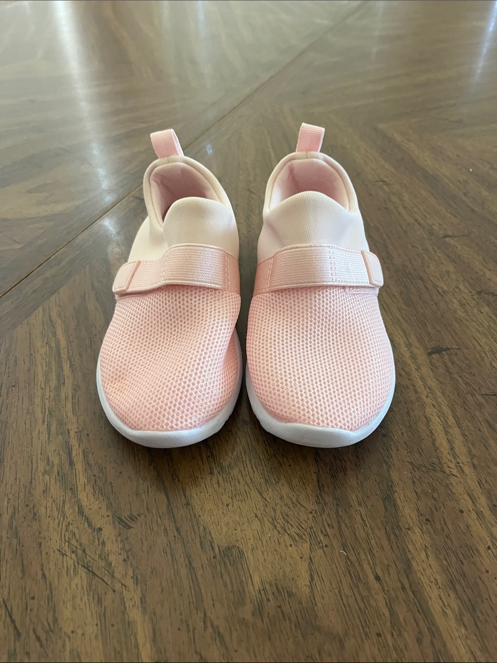 Cat & Jack Light Pink Slip-On Water Shoes NWOT Size 10